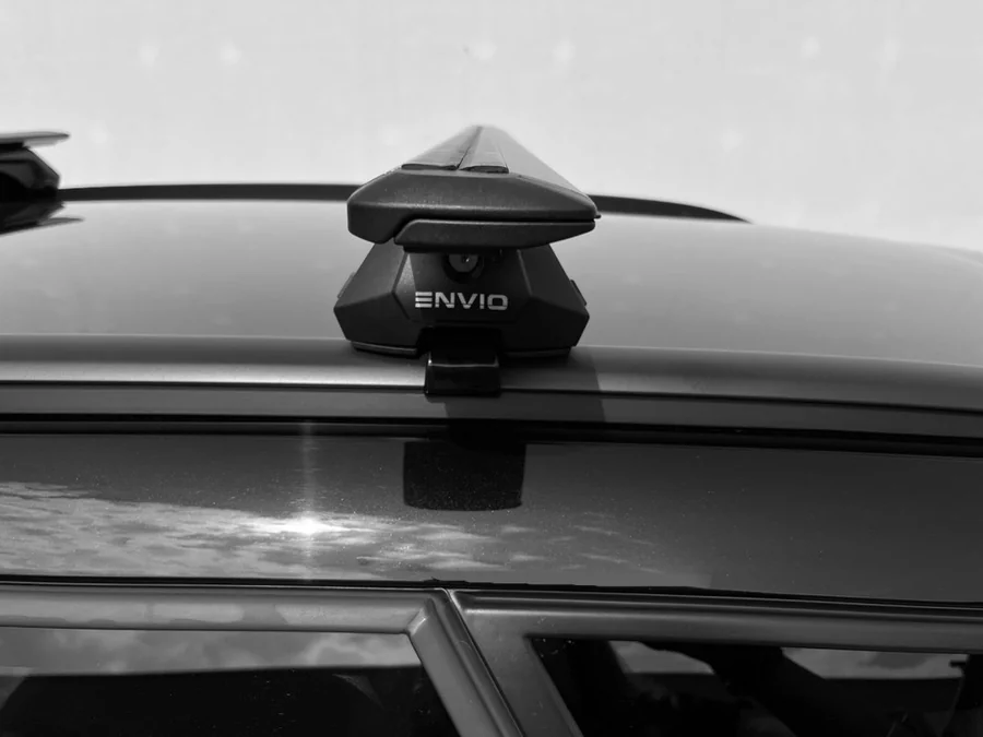 Strešné nosiče ENVIO – detail pätky